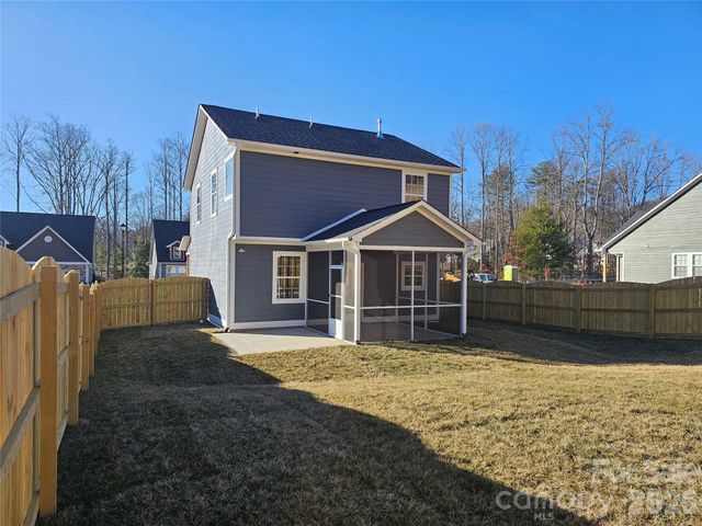 109 Crew Lane, Black Mountain, NC 28711