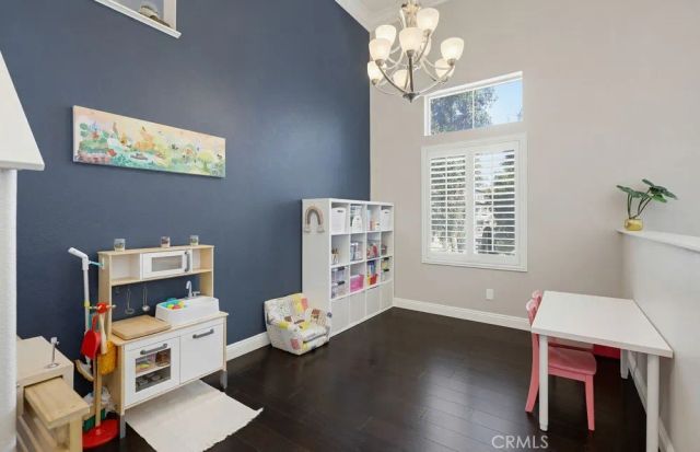 392 W Linden Drive, Orange, CA 92865