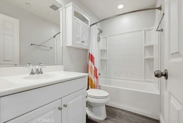 392 W Linden Drive, Orange, CA 92865