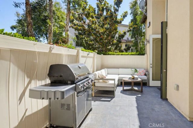 392 W Linden Drive, Orange, CA 92865
