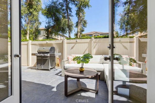 392 W Linden Drive, Orange, CA 92865