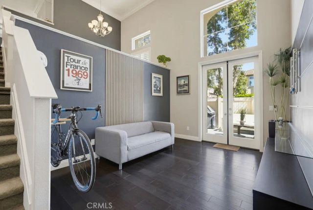 392 W Linden Drive, Orange, CA 92865