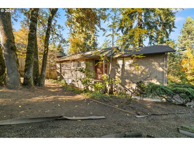 16081 PEARCY St, Lake Oswego, OR 97034