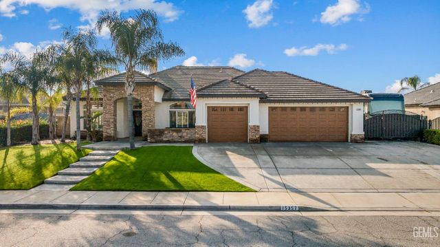 15357 Chateau Montelena Drive, Bakersfield, CA 93314