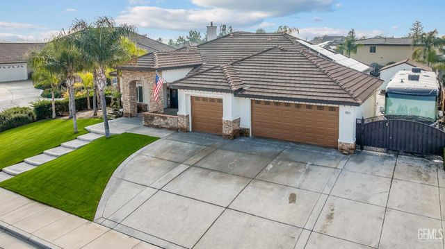 15357 Chateau Montelena Drive, Bakersfield, CA 93314