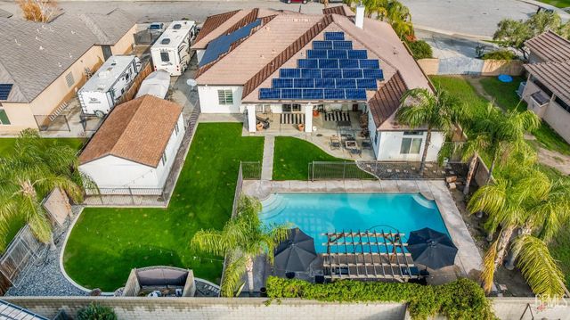 15357 Chateau Montelena Drive, Bakersfield, CA 93314