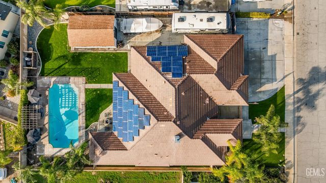 15357 Chateau Montelena Drive, Bakersfield, CA 93314