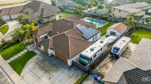 15357 Chateau Montelena Drive, Bakersfield, CA 93314