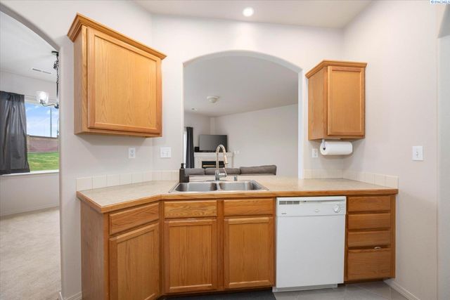 6018 Mia Lane, Pasco, WA 99301