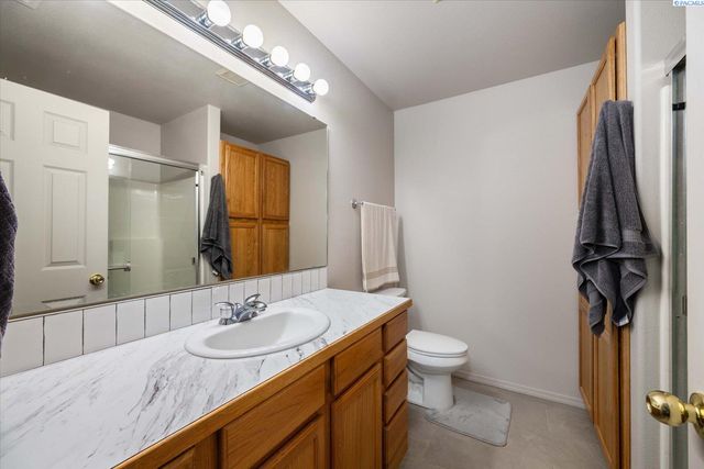 6018 Mia Lane, Pasco, WA 99301