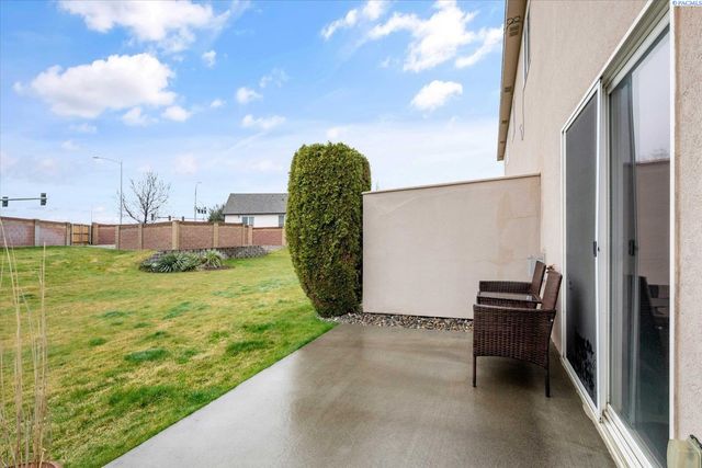 6018 Mia Lane, Pasco, WA 99301