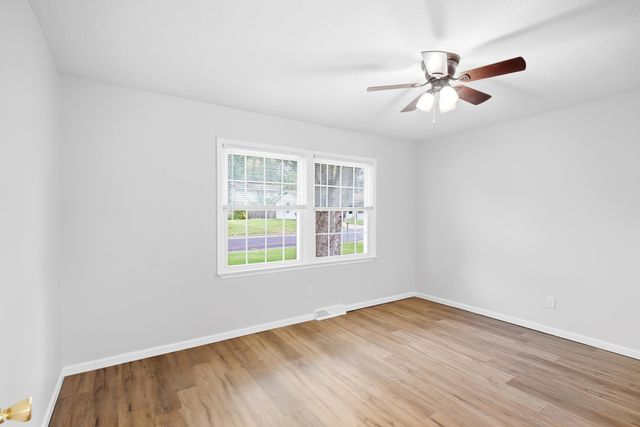 2505 GLENN DR, Columbia, MO 65202