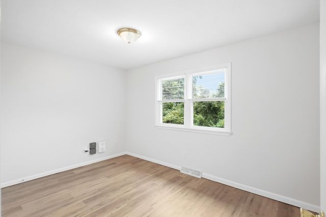 2505 GLENN DR, Columbia, MO 65202