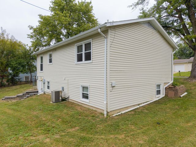 2505 GLENN DR, Columbia, MO 65202