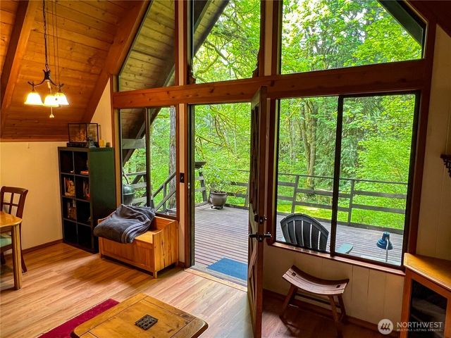 423 Lords Lake Loop, Quilcene, WA 98376