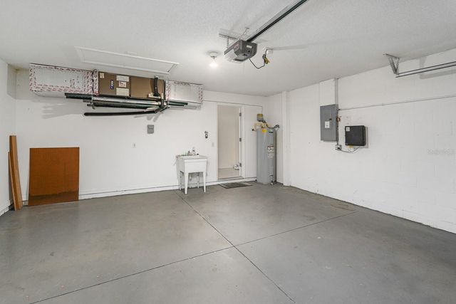 295 FAREHAM DRIVE, Venice, FL 34293