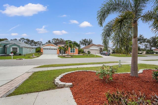 295 FAREHAM DRIVE, Venice, FL 34293
