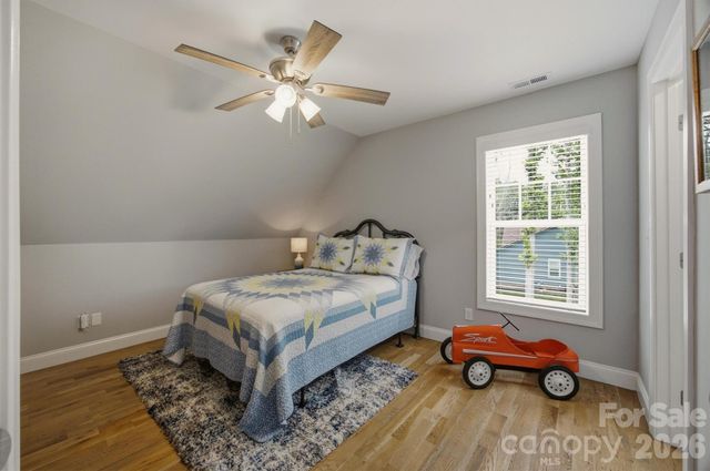 136 Maplewood Court, Hudson, NC 28638