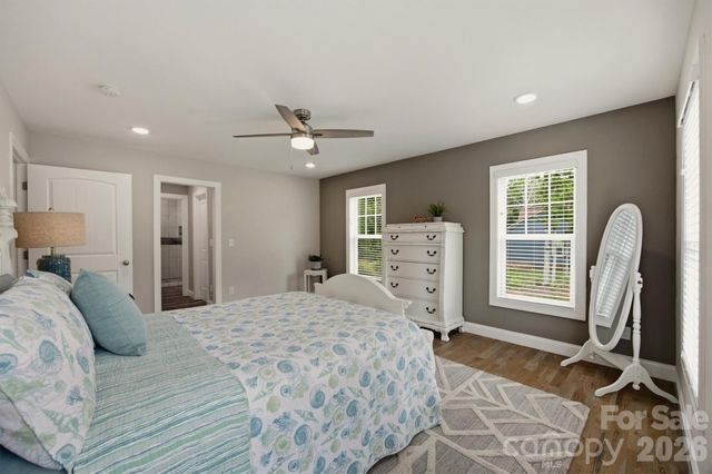 136 Maplewood Court, Hudson, NC 28638