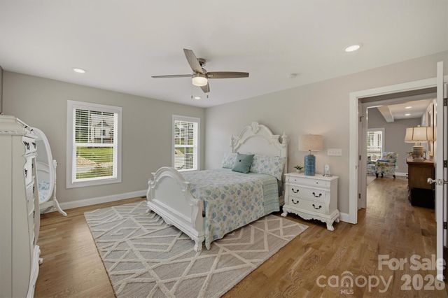 136 Maplewood Court, Hudson, NC 28638