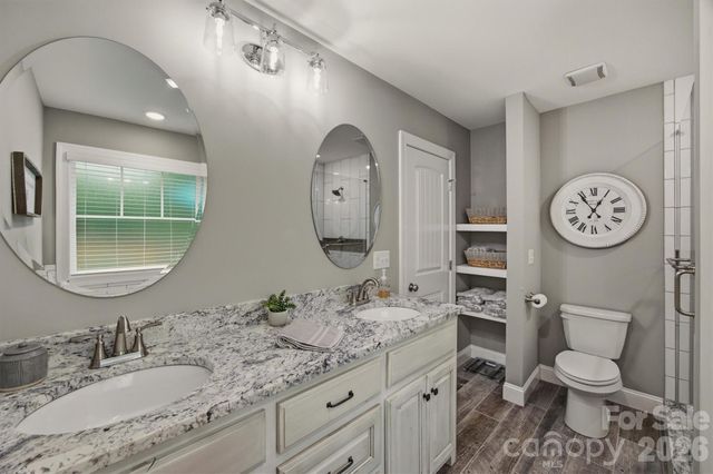 136 Maplewood Court, Hudson, NC 28638
