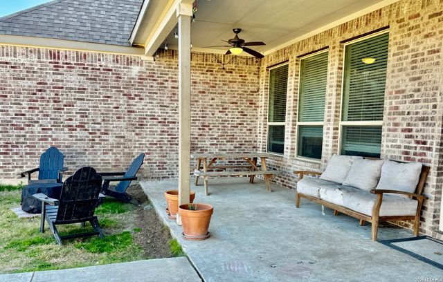 205 champion, Boerne, TX 78006