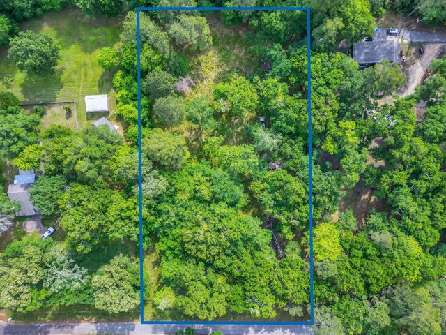 24466 Pine Creek Road, Hockley, TX 77447