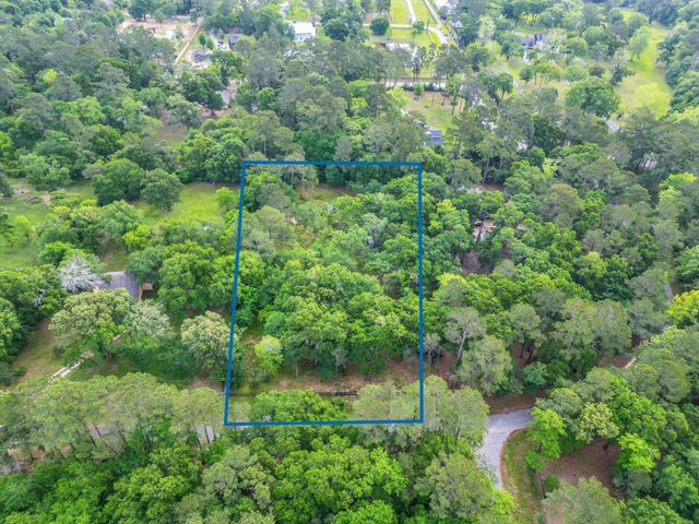 24466 Pine Creek Road, Hockley, TX 77447