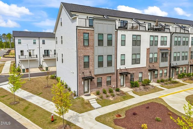 501 Hedrick Ridge Road, Cary, NC 27519