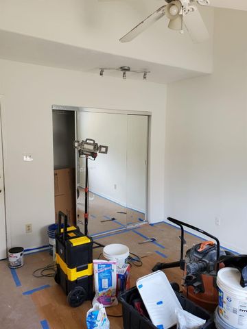 2425 Holly Hall Street 116, Houston, TX 77054