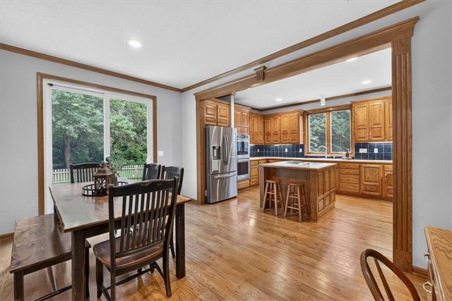 33403 E Nebgen Road, Oak Grove, MO 64075