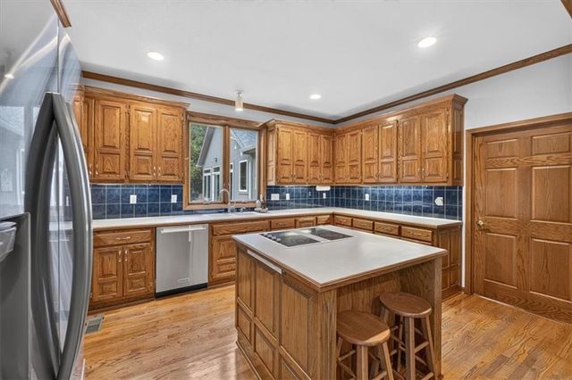 33403 E Nebgen Road, Oak Grove, MO 64075