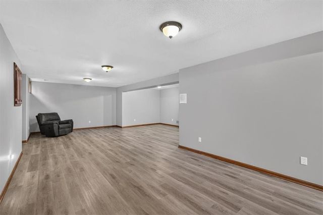 33403 E Nebgen Road, Oak Grove, MO 64075