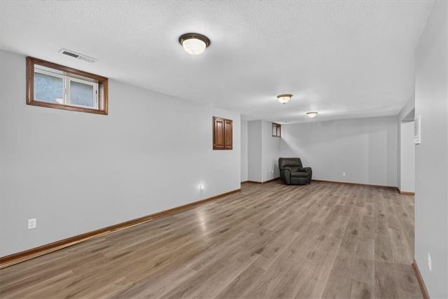 33403 E Nebgen Road, Oak Grove, MO 64075