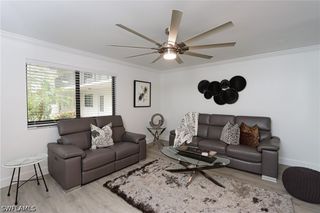 788 Park Shore DR E14, Naples, FL 34103
