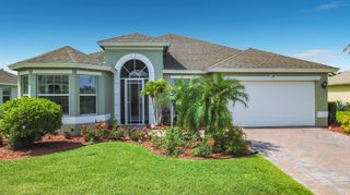 728 Fortunella Circle SW, Vero Beach, FL 32968