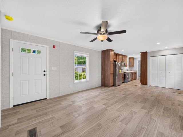 6 Diamond Lane, Barrington, NH 03825