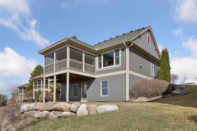 1336 Palisade Path, Woodbury, MN 55129