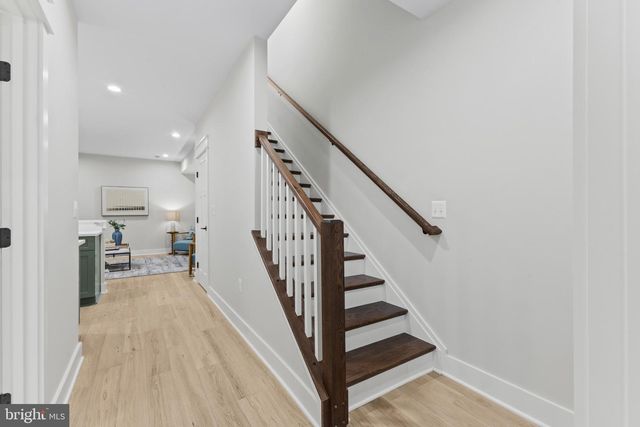 103A E OXFORD AVE, Alexandria, VA 22301