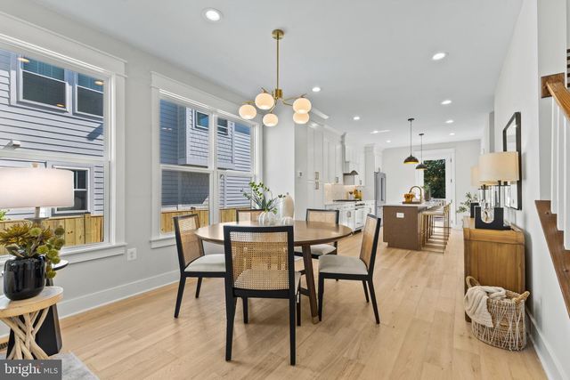 103A E OXFORD AVE, Alexandria, VA 22301