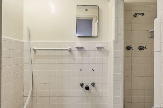 226 Clearview Dr., San Antonio, TX 78228