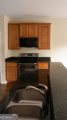 170 Fire Creek Trail, Senoia, GA 30276