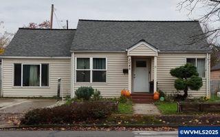 2045 Liberty St NE, Salem, OR 97301