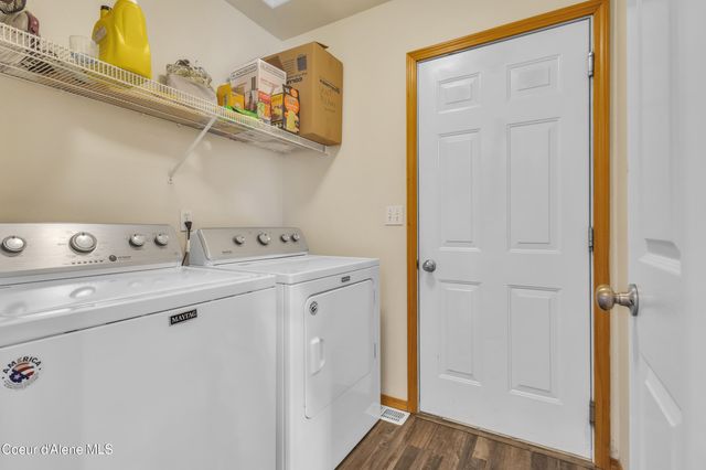 8849 N TORREY LN, Hayden, ID 83835