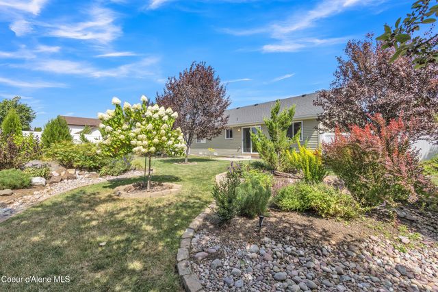 8849 N TORREY LN, Hayden, ID 83835