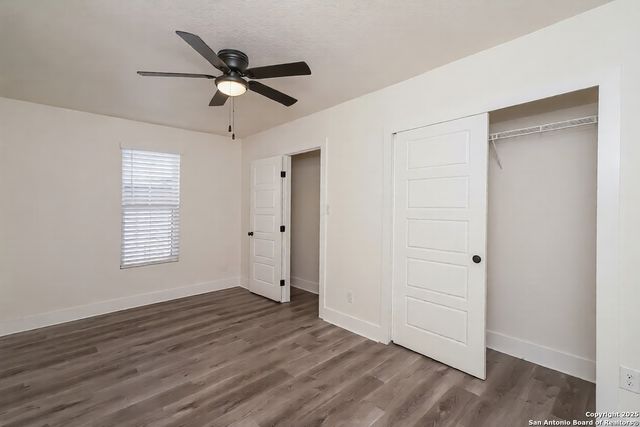 2107 McKinley, San Antonio, TX 78210