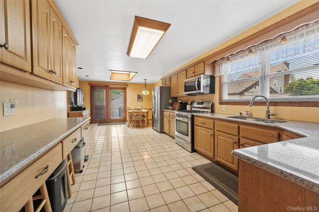 50 Lispenard Avenue, New Rochelle, NY 10801