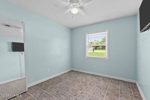500 Thyme Court, Jacksonville, NC 28540