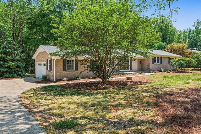8124 Old Reidsville Road, Reidsville, NC 27320