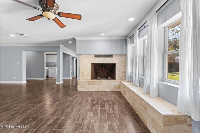 517 Martin Avenue, Ocean Springs, MS 39564